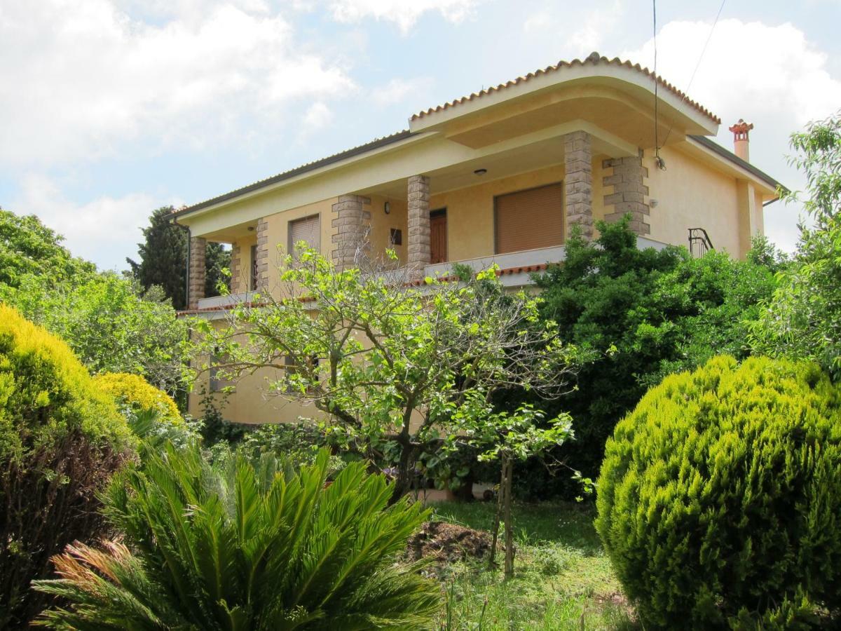 S. Giorgio Villa Tinnura Exterior foto